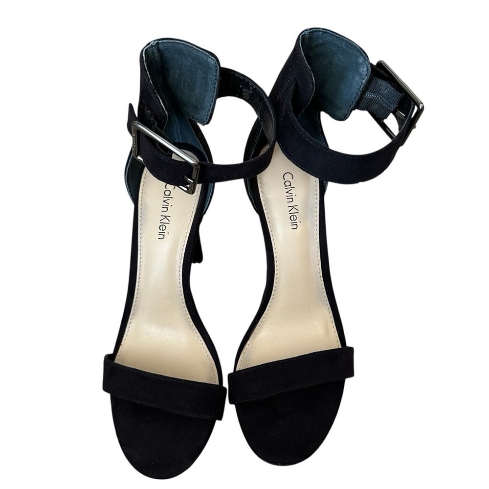 Calvin Klein Vivian Micro Suede Ankle Buckle Strappy Heels Women’s Size 5.5 - Picture 2 of 7